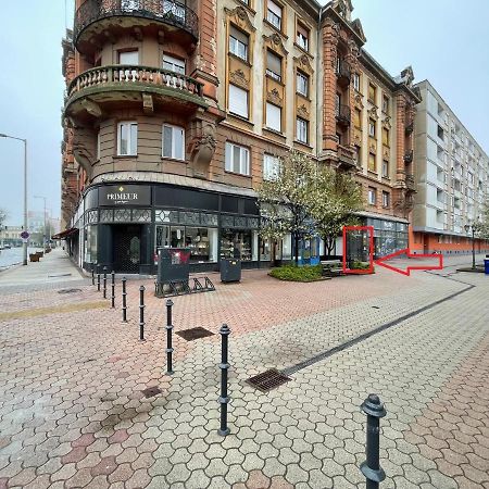 Broadway Apartments B2 Debreţin Exterior foto